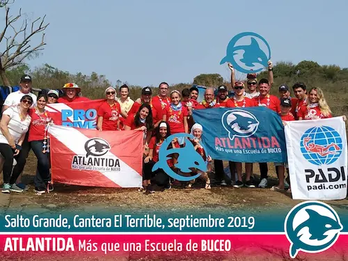 Foto del grupo de buceadores en Canteras El Terrible, septiembre 2019